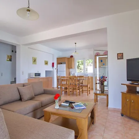 Dionysos, Spartia, Kefalonia Villa *