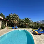 Dionysos, Spartia, Kefalonia Βίλα *
