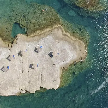 Dionysos, Spartia, Kefalonia Villa *