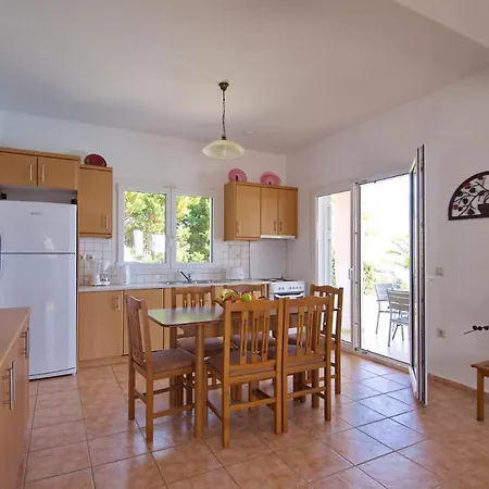 Dionysos, Spartia, Kefalonia